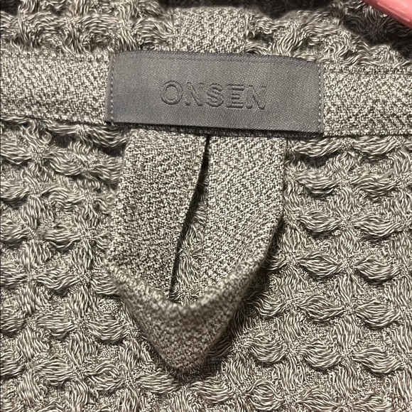 Elegant Gray Supima cotton Waffle Knit Robe by Onsen - Picture 4 of 7